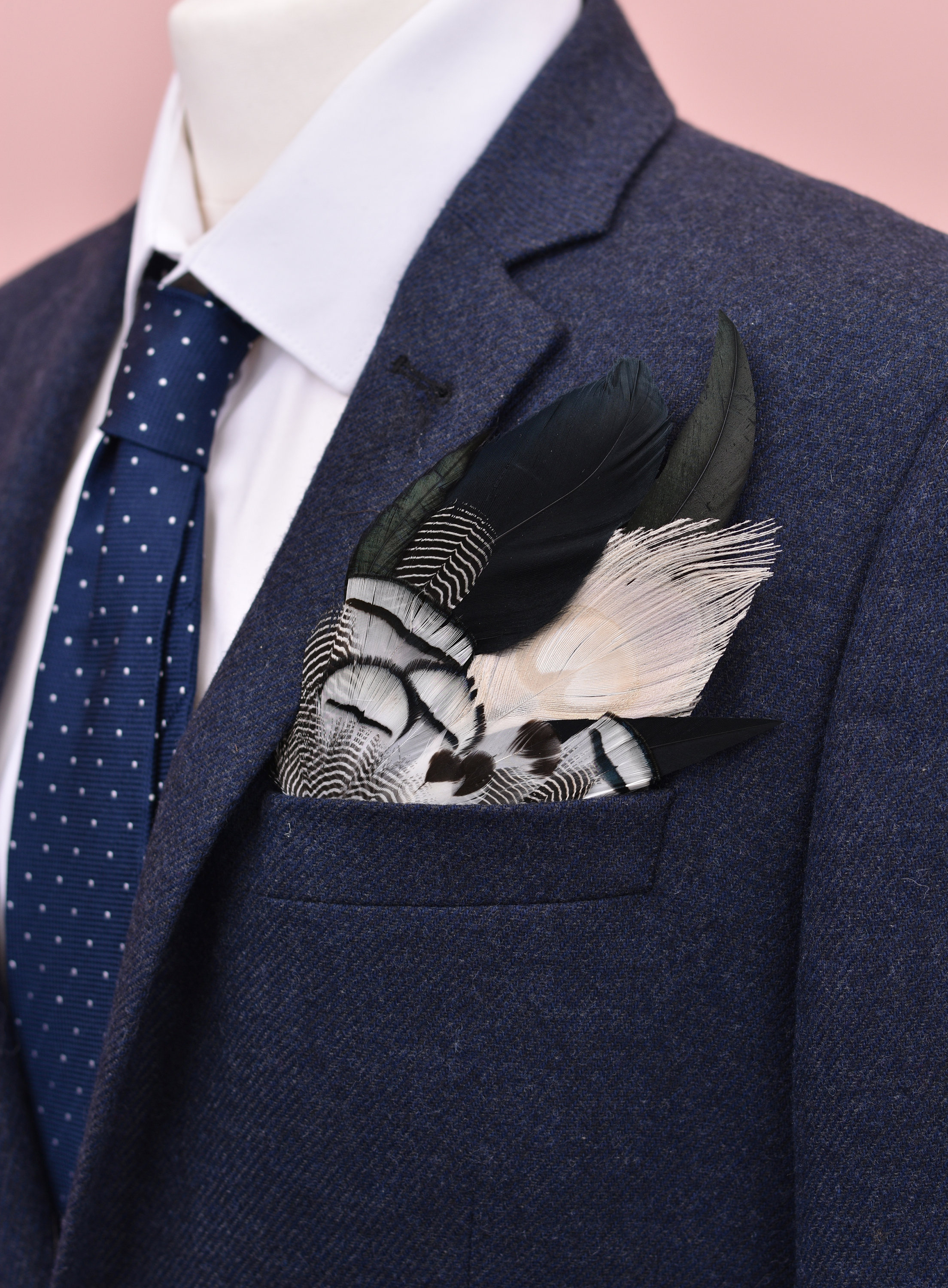 Monochrome Feather Pocket Square No.11