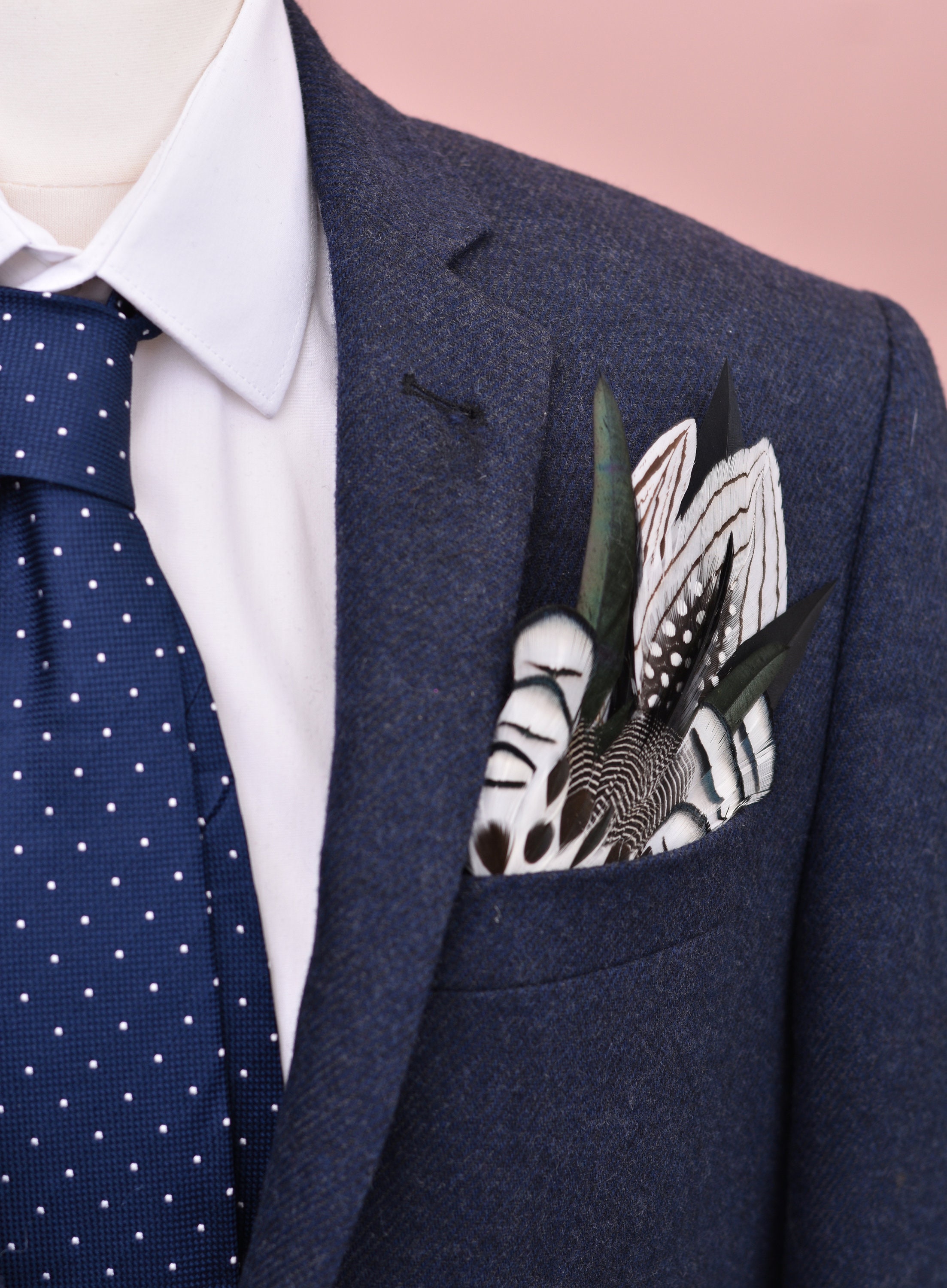 Monochrome Feather Pocket Square No.15