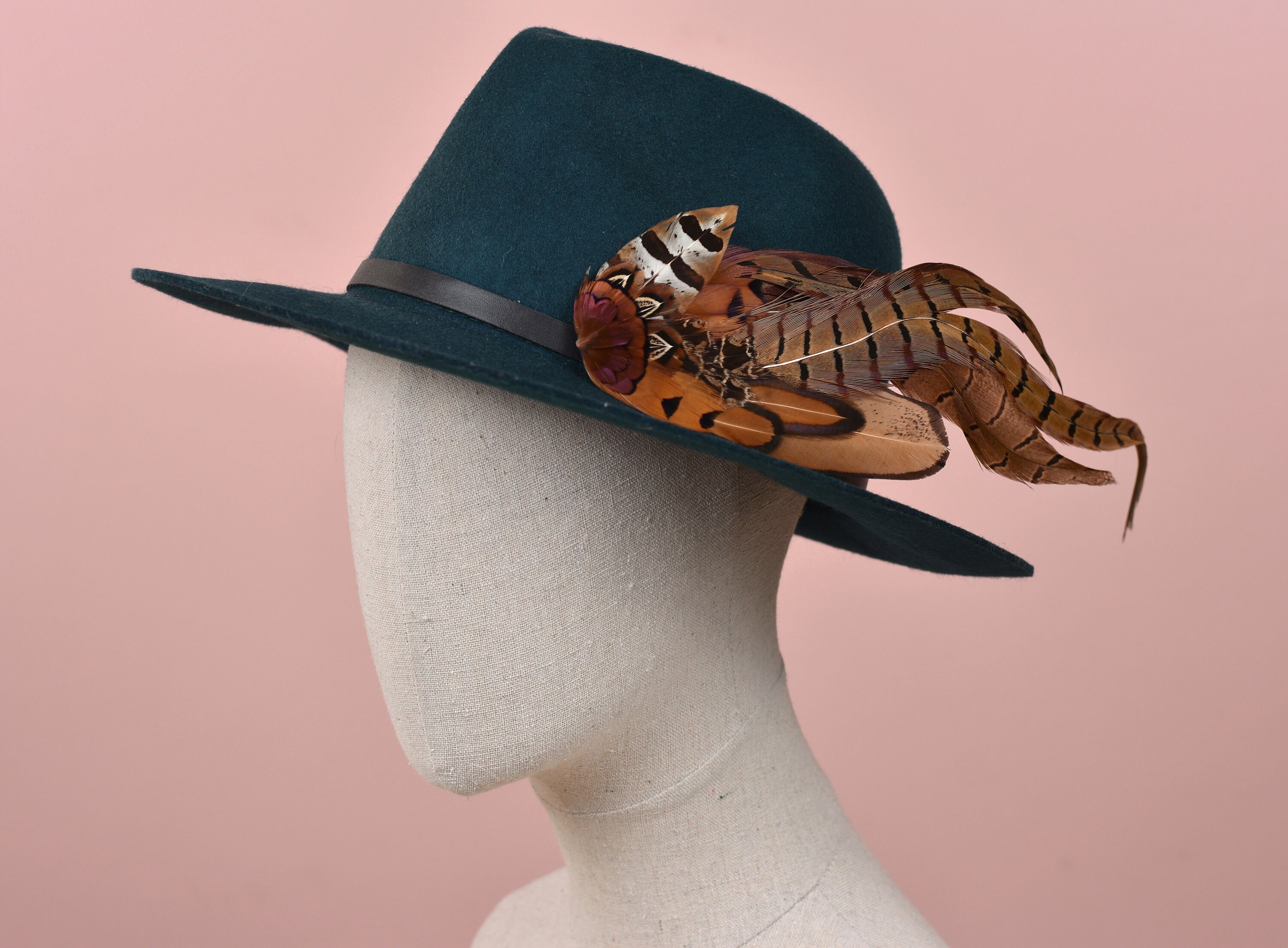 button beret hat Pheasant pearcher