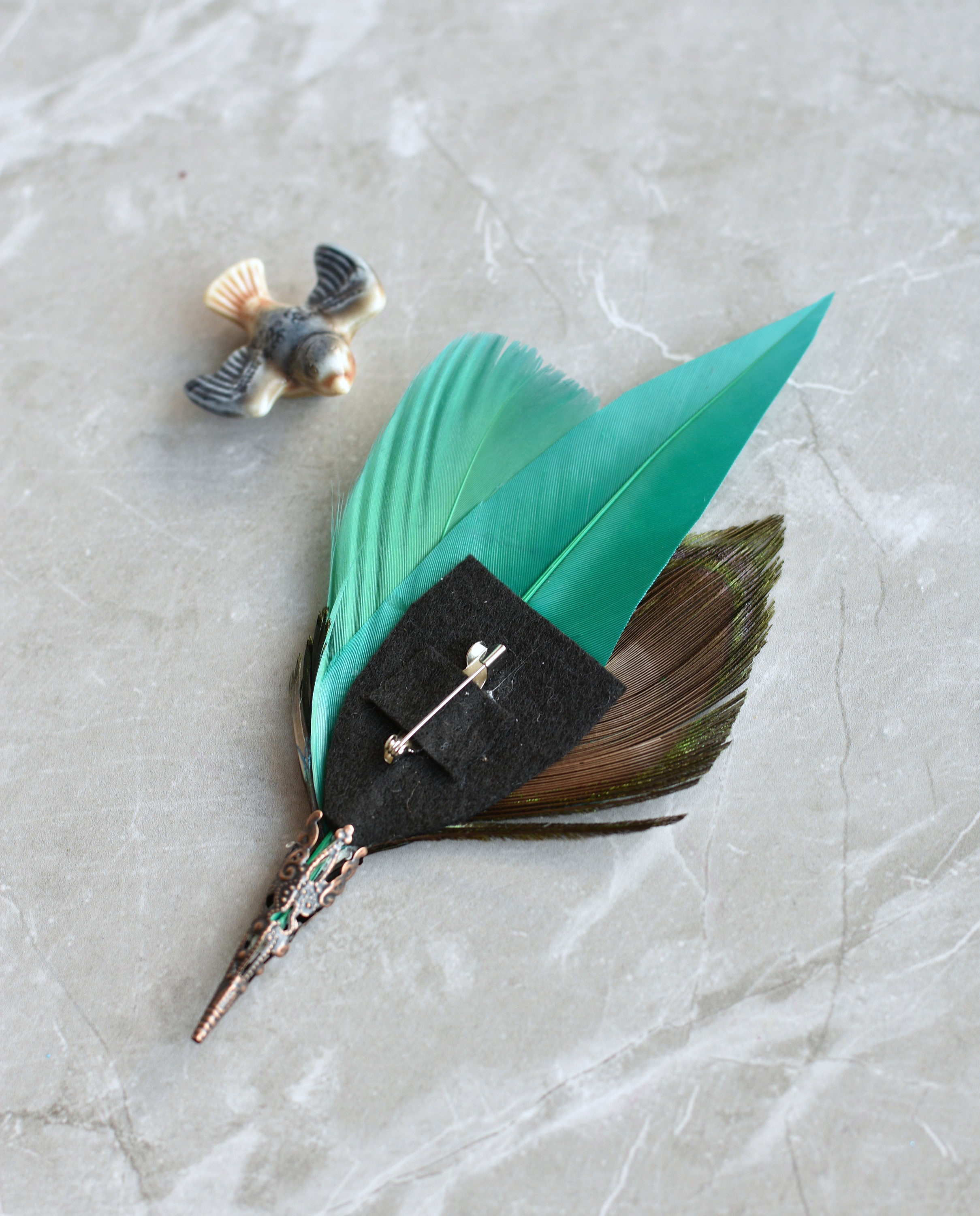 Teal and Peacock Feather Lapel Pin No.71