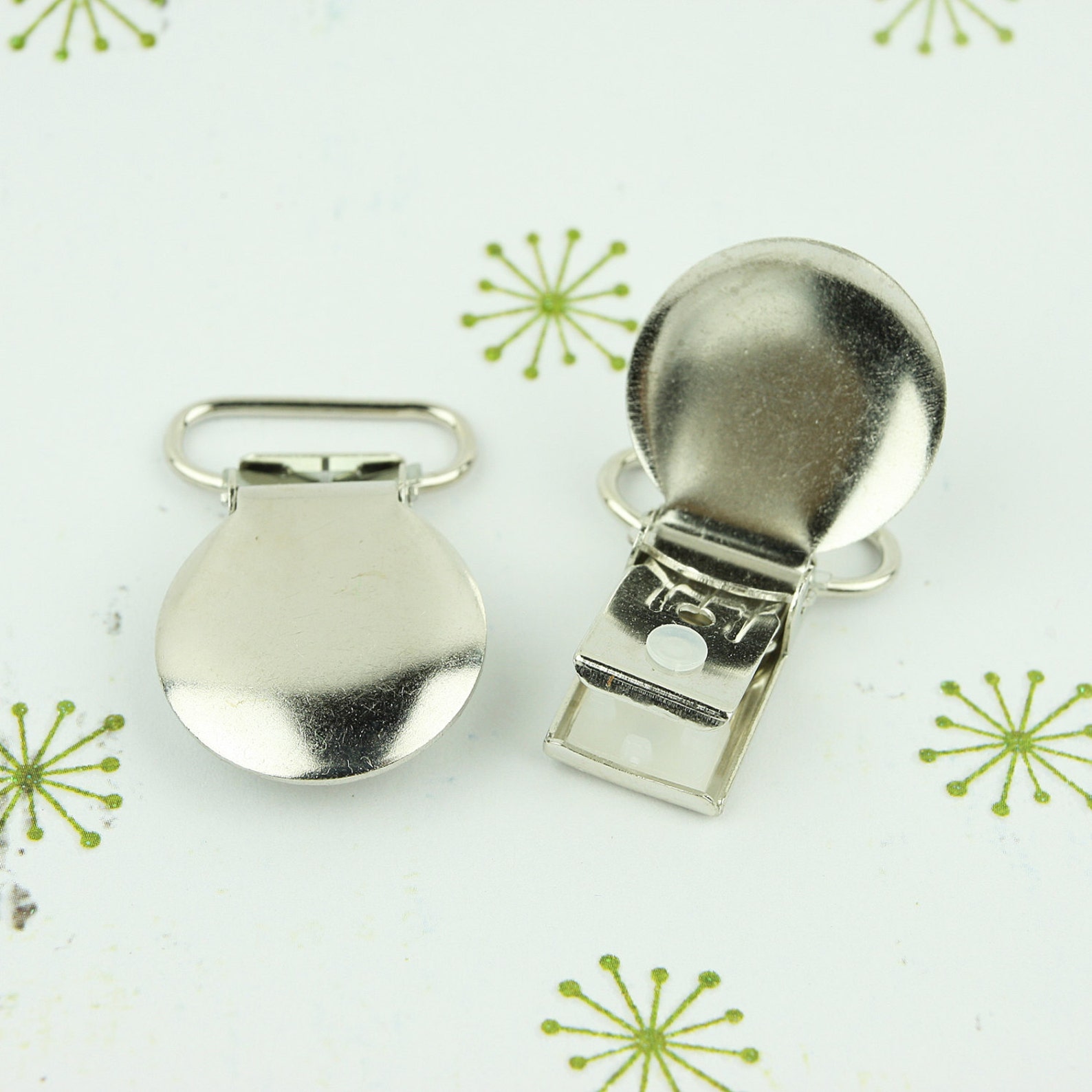 50 Round Faced Clips 3/4 INCH Round Metal Pacifier Clips / Etsy