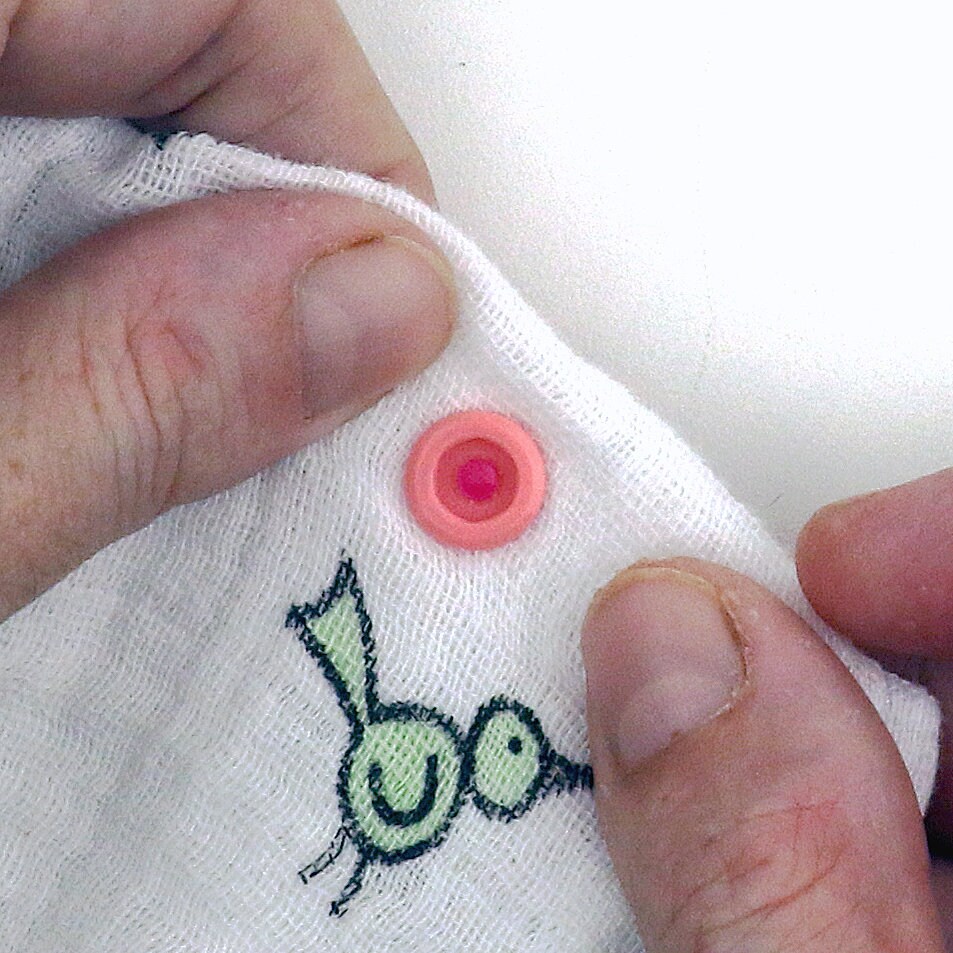 KAM Snaps G73 F Apricot KAM Plastic Snaps/snaps No Sew