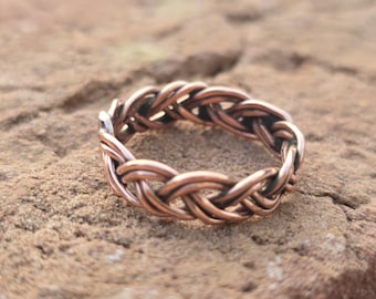 Handgefertigter geflochtener Kupferring, rustikale Unisex-Band, Geschenk zum 7