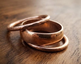 Handgemaakte koperen ring met driedubbele band: meditatiestapeling, minimalistische statement-sieraden (set van 3)