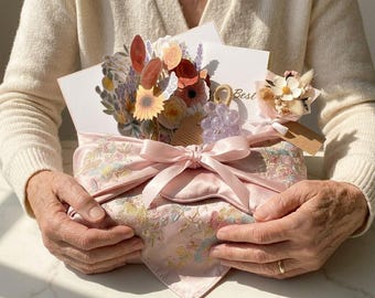 Happy Mother's Day Handmade Gift Box |  Personalised Gift for Mom | Gift Box for Women | Luxury Self Care Gift for Her | Mom Birthday Gift