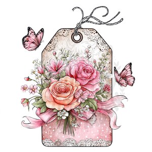 Könnte beinhalten: Dekoratives Geschenk-Etikett mit Aquarell-Blumenarrangement. Es zeigt rosa und pfirsichfarbene Rosen, kleine weiße Blüten und grüne Blätter. Zwei rosa Schmetterlinge und ein rosa Band zieren das Etikett.