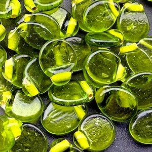 VINTAGE: 30pcs - Handcrafted Flat Lime Green Glass Drops - Glass Drop Beads - Glass Charms - Lamp Work
