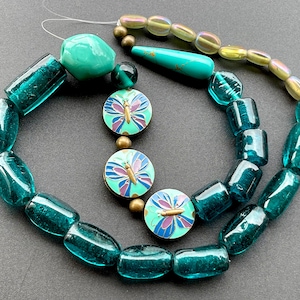 VINTAGE: 20&quot; Glass Metal Stone  Bead Strand - Butterfly Enameled Metal Beads - Jewelry Making - Crafts
