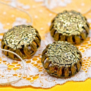 VINTAGE: 3pcs - Large Solid Metal Textured Nugget Shank Buttons - Sewing, Crafts, Jewelry