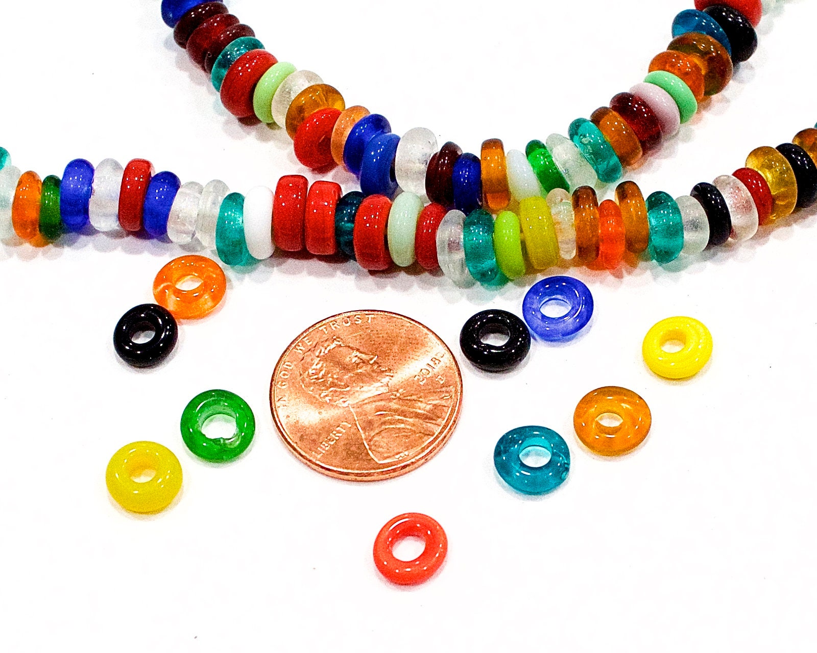 SUPPLY: 500pcs Colorful Glass Crow Roller Flat Beads Macrame Beads