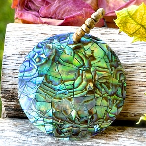 VINTAGE: Large Mosaic Abalone Pendant - Abalone Jewelry - Resin Jewelry