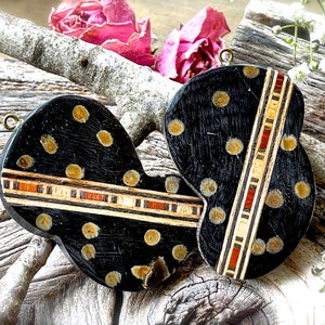 VINTAGE: Pair of LARGE Tribal Ethnic Carved Horn Pendant - Earring Charms - Inlayed Pendants - Natural Pendants
