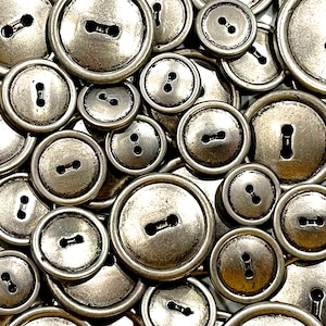 VINTAGE: 25pcs - Buttons - Acrylic Buttons - Costumes - Crafts