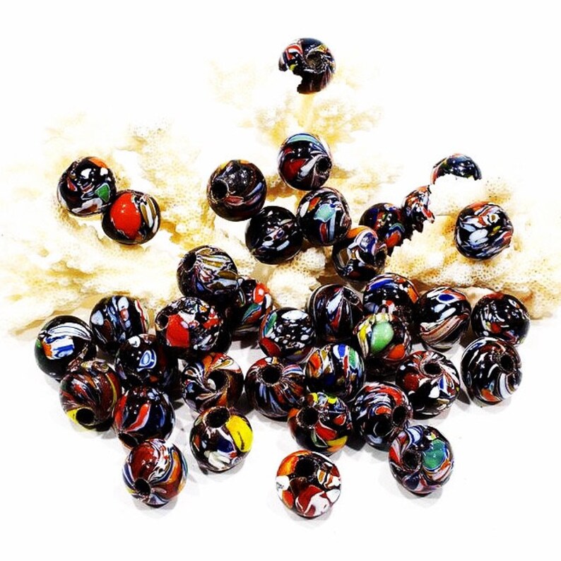 Large Hole Beads SKU 6-F3-00016677 Macram\u00e9 Beads VINTAGE: 10 LARGE Old Trade Glass Beads