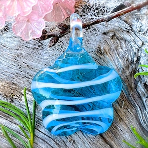SUPPLY: Glass Lampwork Flower Pendant - ART Handcrafted Pendant - Glass Jewelry