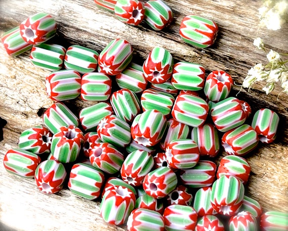 VINTAGE: 40pcs Four Layer Chevron Glass Beads Nepal Venetian