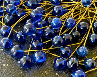VINTAGE: 20pcs - Blue Glass Headpins - Embedded Brass Wire Glass Drops