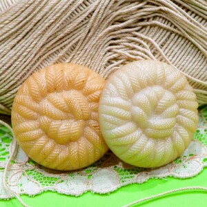 VINTAGE: 2pcs - LARGE Old Plastic Buttons - Sewing - Crafts - Doll Making - Jewelry