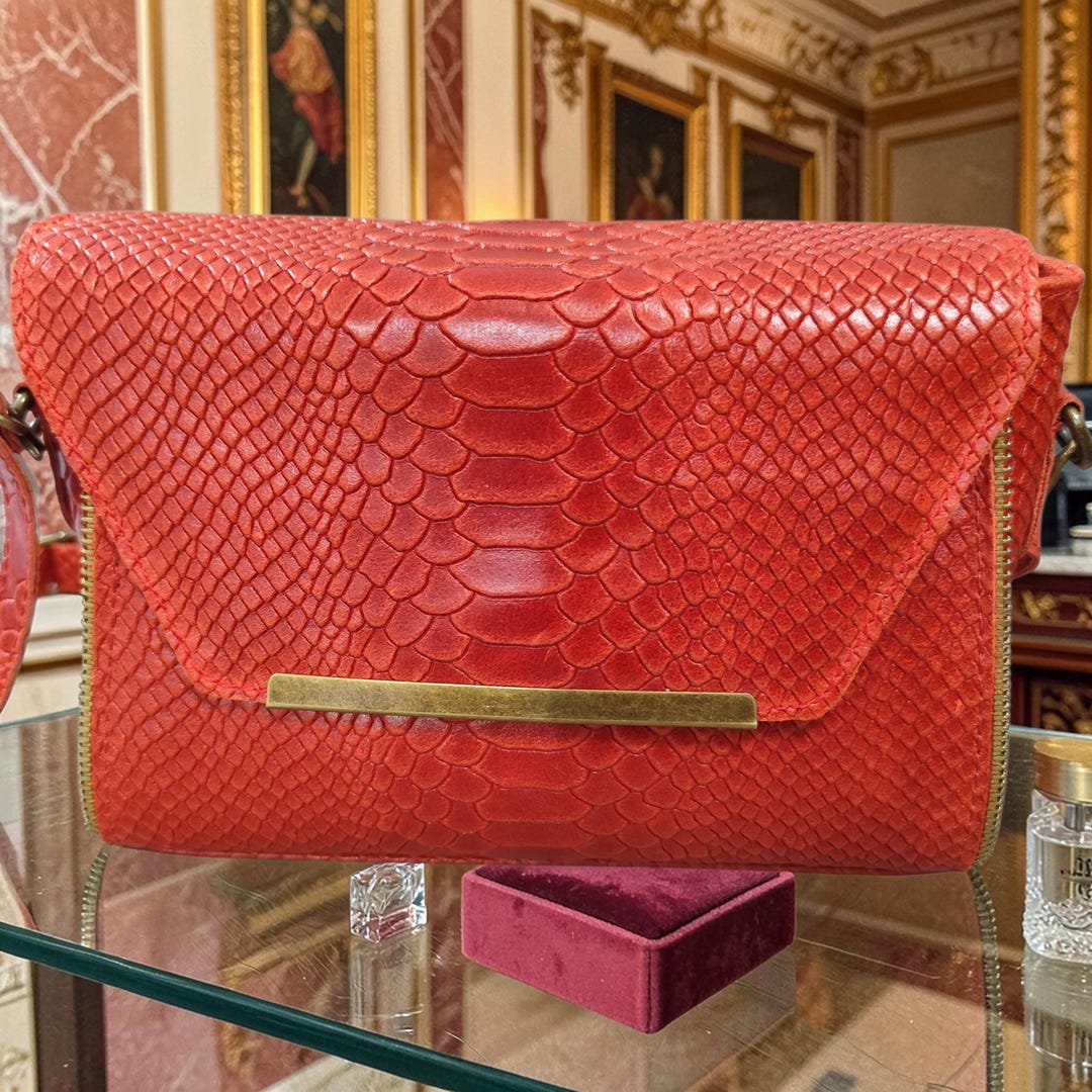 Italian Leather Bag Red Python, Gold Bar Detail, Vera Pelle Bag Made in ...