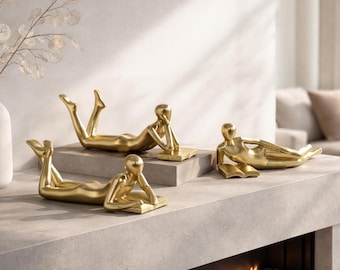 Escultura dorada de lectura: estatua de pensador moderno, decoración para amantes de los libros.