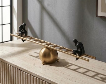 Escultura Modern Balance – Figura artística en oro y negro, decoración zen para el hogar
