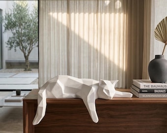 Escultura geométrica de gato blanco – Decoración minimalista de resina con forma de gato para el hogar