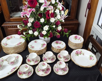 Vaisselle « American Beauty » Royal Albert