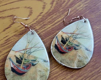 Fishing boats on the Beach at Saintes-Maries: Van Gogh