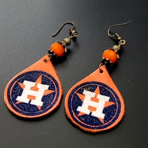 Houston Astros Handmade Leather Earrings – Flocked Vinyl & Crystal Beads | Game Day| Lightweight Dangle Earrings