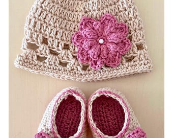 Conjunto de gorro y patucos de bebé hechos a mano con ganchillo | Conjunto suave para bebé niña | Regalo para baby shower