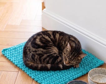 猫好きへのギフト かぎ針編みの給餌マット | 手作りのペット用ボウルプレイスマット 7色