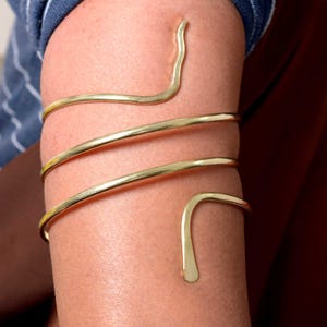 Minimalist Brass Cuff Bracelet, Open Wrap Bangle, Sculptural Armlet, Boho Vintage Jewelry, Adjustable Statement Bracelet