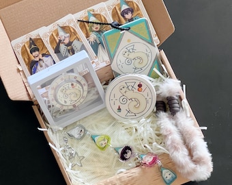 Witch Hat Atelier Brushbuddy Gift Set, WHA Merch Bundle, Brushbuddy Phone Grip, Card Holder, Acrylic Chain, Pocket Mirror