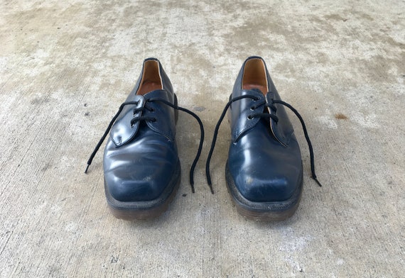 Weltless -- Vintage pair of blue leather Doc Mart… - image 2