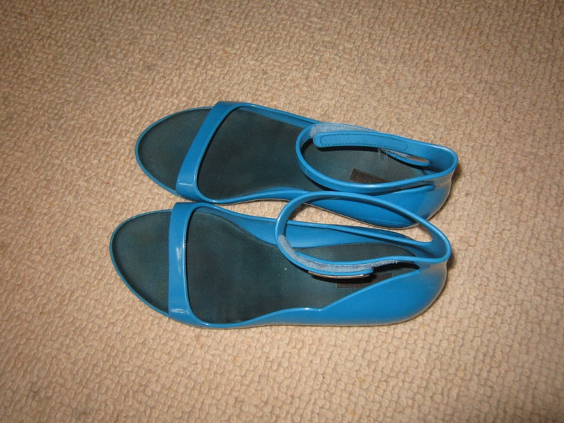 louis vuitton jelly sandals