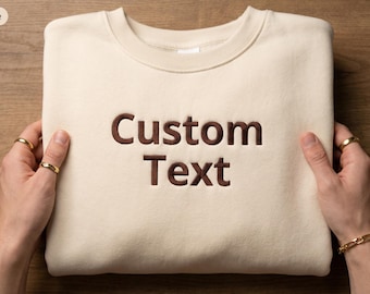 Individuell gesticktes Sweatshirt, Luxus Fleece Hoodie, personalisierter Text Pullover