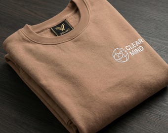 Besticktes Clear Mind Sweatshirt, Minimalistischer ethischer US Baumwollpullover, Quiet Luxury NYC Streetwear Hoodie, Ästhetisches Erdfarbenes Top