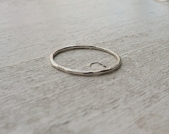 18g[1mm] Hammered Textured Ultra Thin .925 Sterling Silver Stacking Ring  /// custom made to order