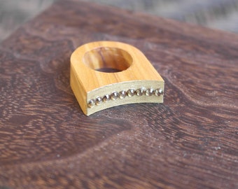 The Simple Bling Ring