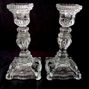 Pair of Vintage Clear Pressed Glass Candlesticks | Matching Set of 2 Neoclassical Candle Holders | Hollywood Regency Mantel Decor | 20cm