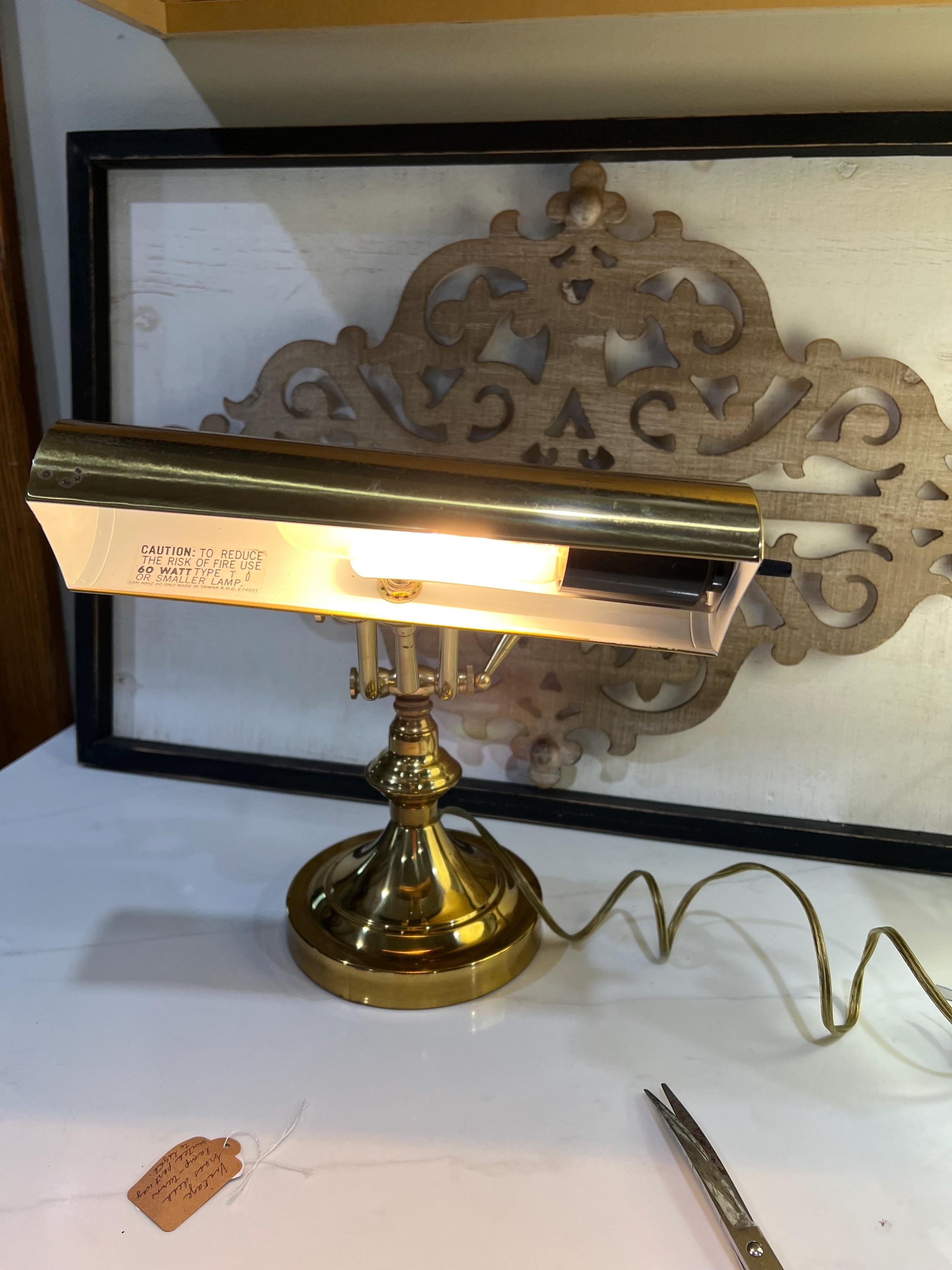 the1980s USAヴィンテージバンカーズ 80s Banker Desk Lamp - Etsy