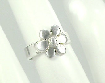 Daisy 925 Sterling Silver Flower Adjustable Toe Ring, Ladies "Flower Power"