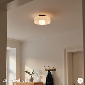 Luminária de teto moderna em formato de disco de vidro – estilo nórdico retrô, ideal para corredores e quartos.