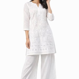 ANNI DESIGNER Kurta Dritto Stampato In Misto Rayon Da Donna Con Pantaloni Satyapra Biancoxxlbiancoxx Large~p136666641