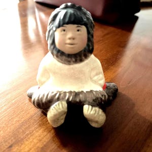 C. Alan Johnson Figurines - Etsy