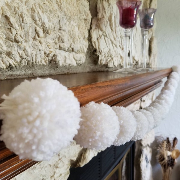 White Pom Pom Garland, Yarn Garland, Mantel Garland, Bridal Shower Garland, White Garland, Pom Pom Garland, Yarn Pom Poms, White Pom Poms