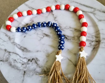 American Flag Garland, Red White and Blue Decor, Patriotic Tiered Tray Decor, Summer Garland, Patriotic Garland, Stars Garland, Bead Garland