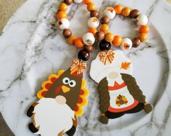 Thanksgiving Pilgrims, Thanksgiving Gnomes, Wood Bead Garland, Fall Garland, Beaded Garland, Autumn Garland, Bead Garland, Fall Gnomes