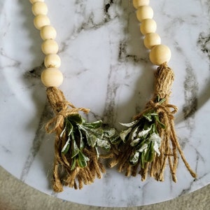Christmas Mistletoe, Farmhouse Christmas Garland, Natural Garland, Beaded Garland, Christmas Bead Garland, Bead Garland, Mistletoe Garland