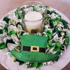 Leprechaun Hat, Candle Centerpiece, St Patricks Day Wreath Centerpiece, Table Wreath, Candle Ring, Table Candle Holder, Candle Wreath